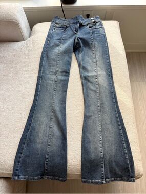 Y2K Low Rise Flare Jeans - Garage Clothing size 3